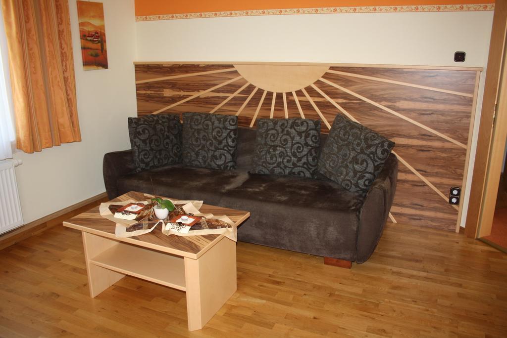 Sonnblick Am Woerthersee Portschach am Woerthersee Room photo
